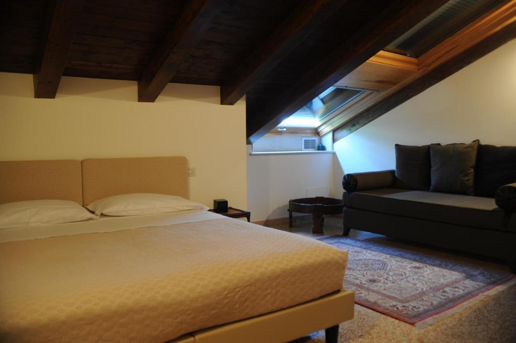 Al Melograno - Room & Breakfast Bologna Phòng bức ảnh